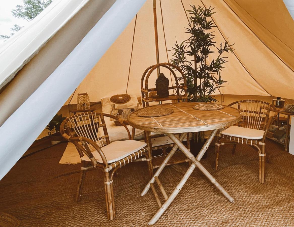 Het Caravannetje - Retro Glamping Bed & Breakfast *